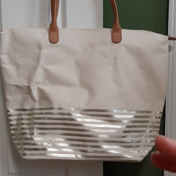 Bath & Body Works Tote Bag - Picture 2 of 4